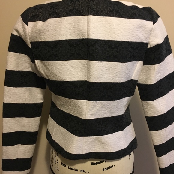 NWOT Banana Republic Jacket Size 2 - Picture 4 of 7